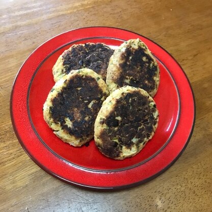 少しこげてしまいましたが、美味しくできました！ねぎ、ごま油の少し餃子風味な味付けがとても良かったです！